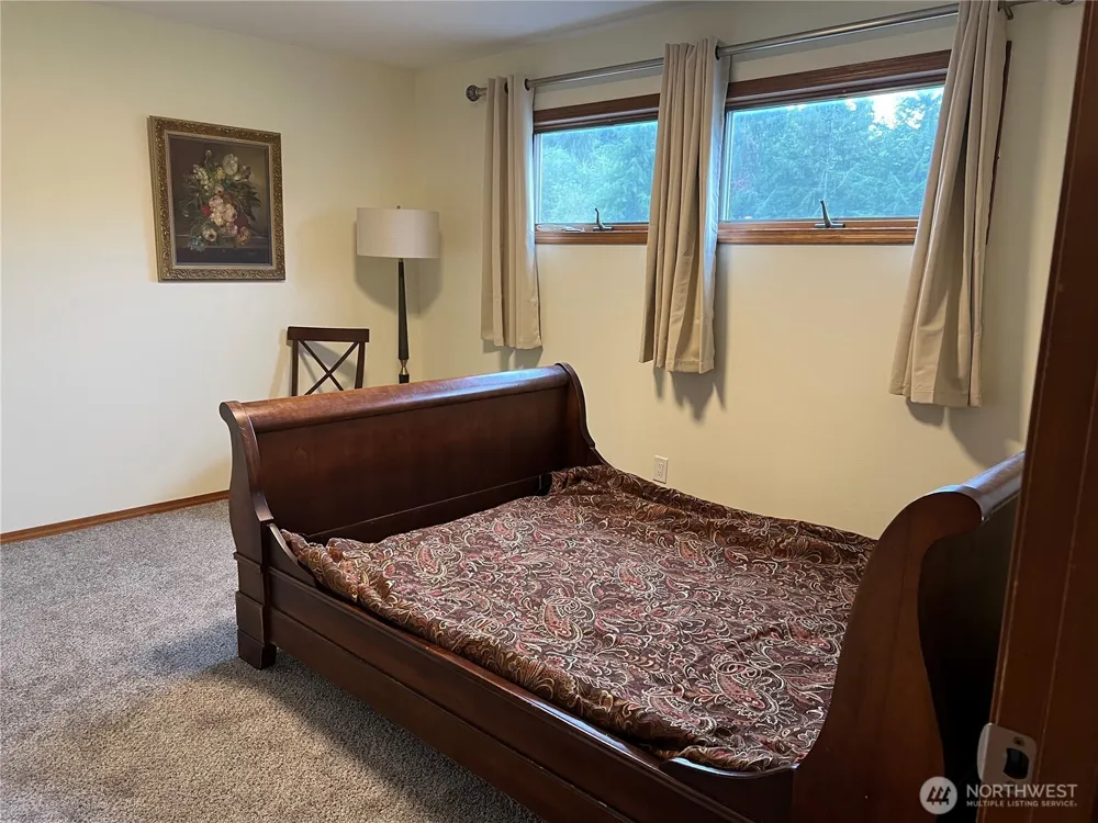 13 Raistakka Road Rosburg, WA 98643