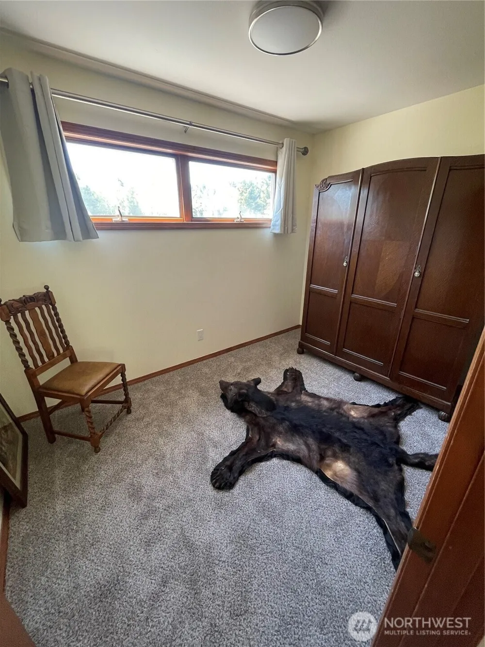 13 Raistakka Road Rosburg, WA 98643