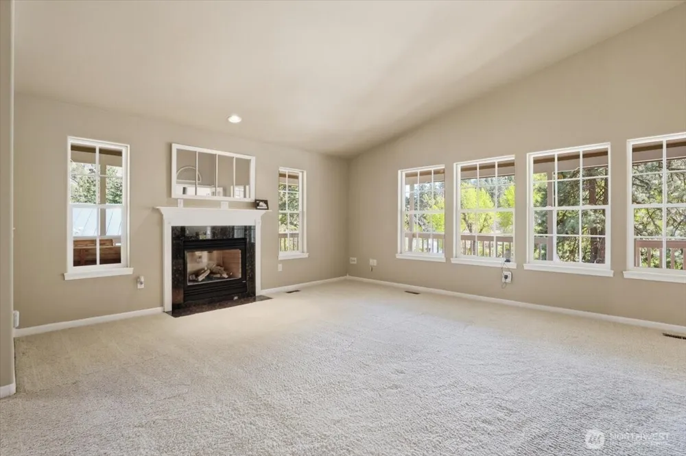 8831 Entiat River Road Entiat, WA 98822