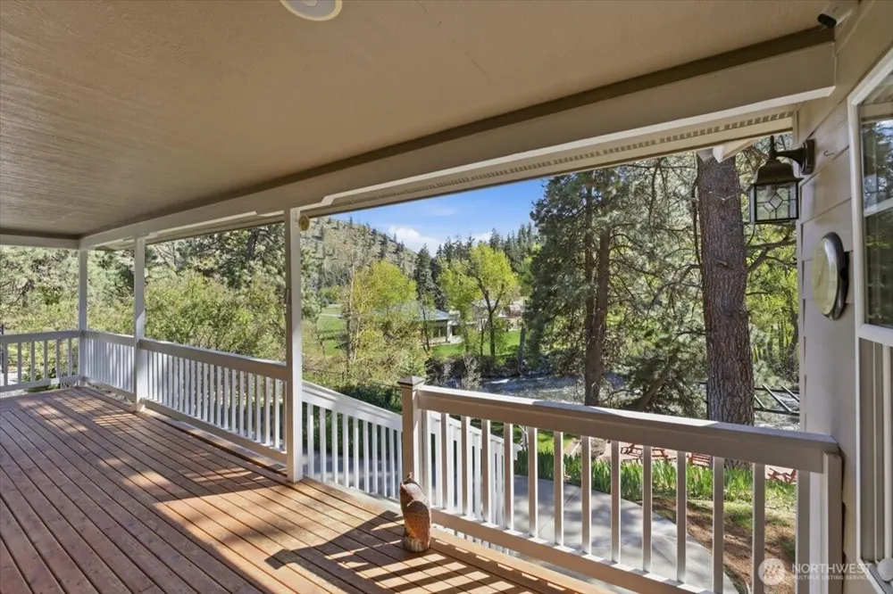 8831 Entiat River Road Entiat, WA 98822