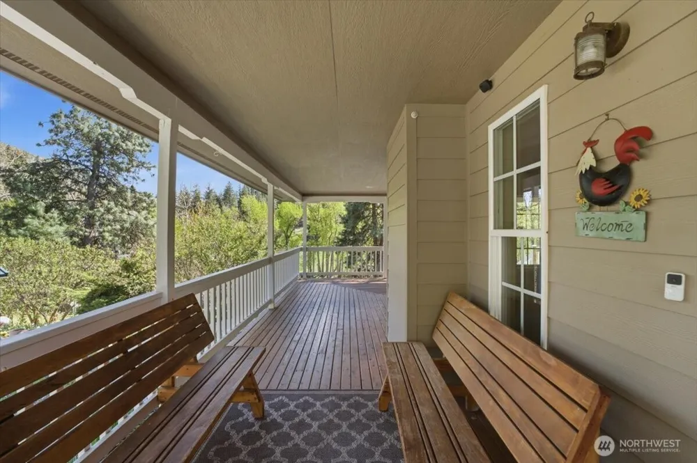 8831 Entiat River Road Entiat, WA 98822