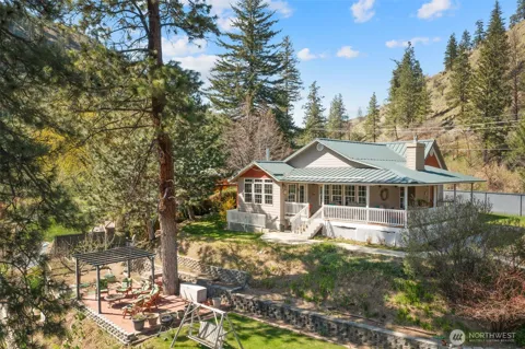 8831 Entiat River Road
