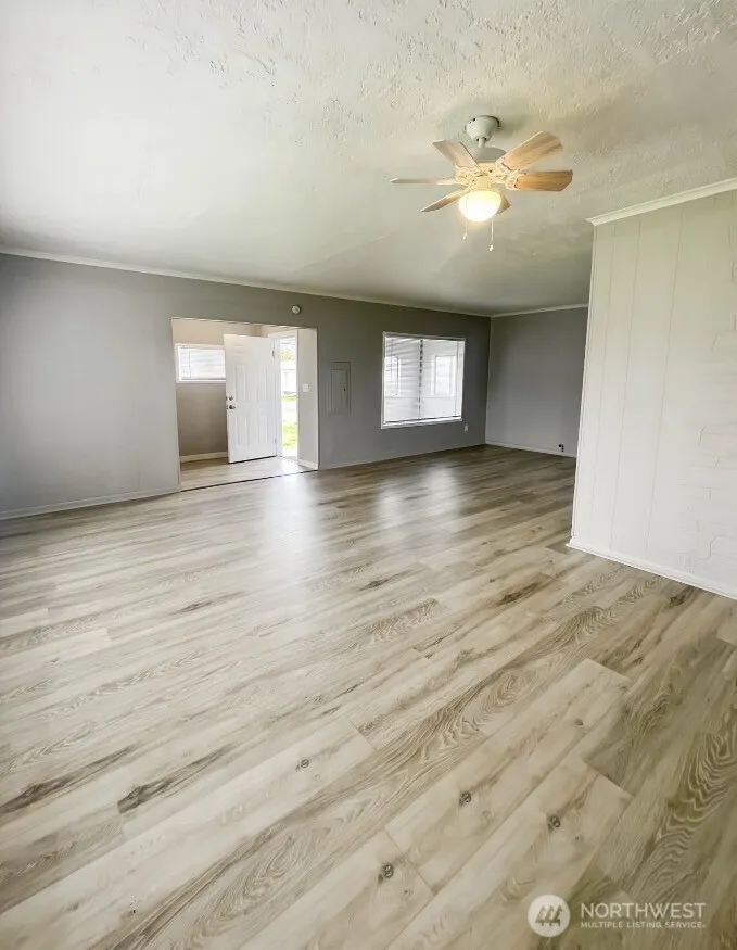 518 California Avenue South Bend, WA 98586