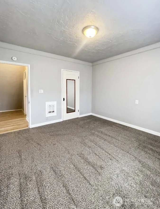 518 California Avenue South Bend, WA 98586