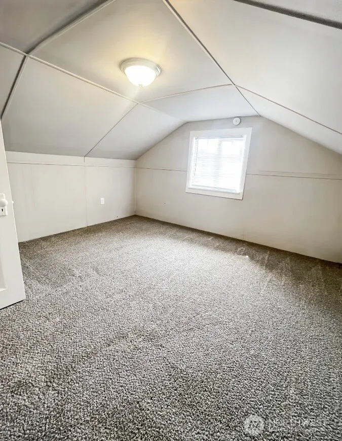 518 California Avenue South Bend, WA 98586