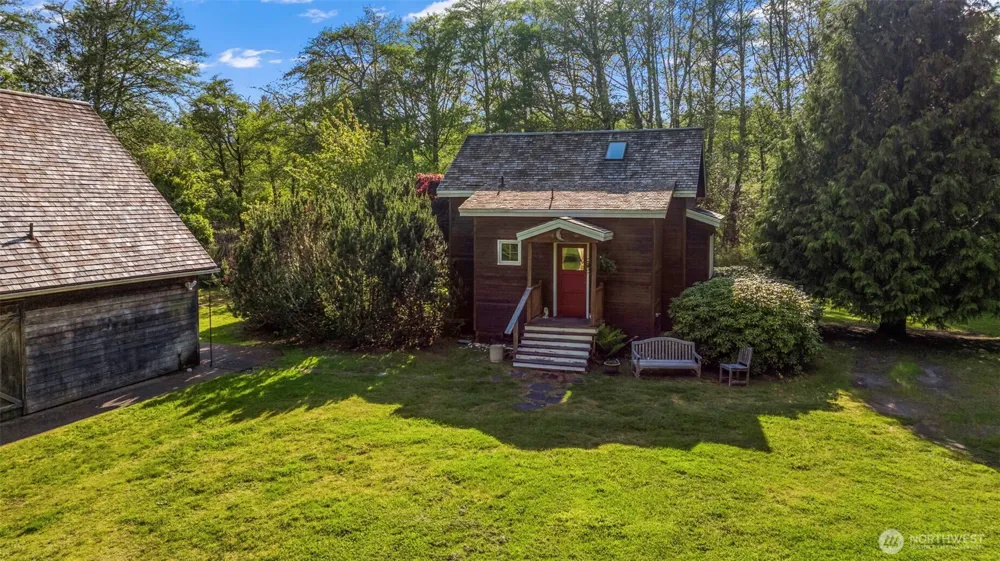 3404 Oysterville Road Oysterville, WA 98641