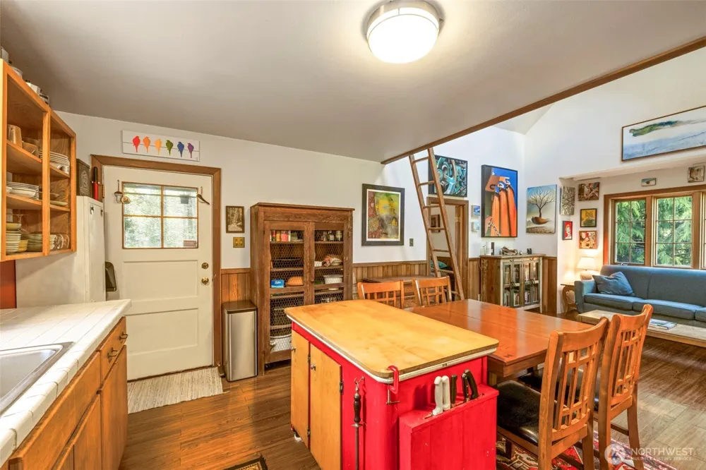 3404 Oysterville Road Oysterville, WA 98641