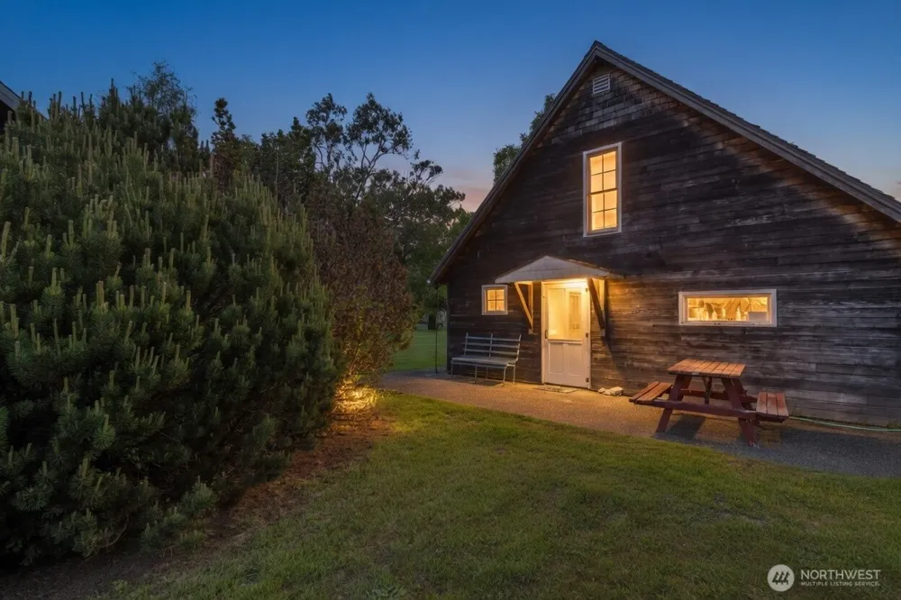 3404 Oysterville Road Oysterville, WA 98641