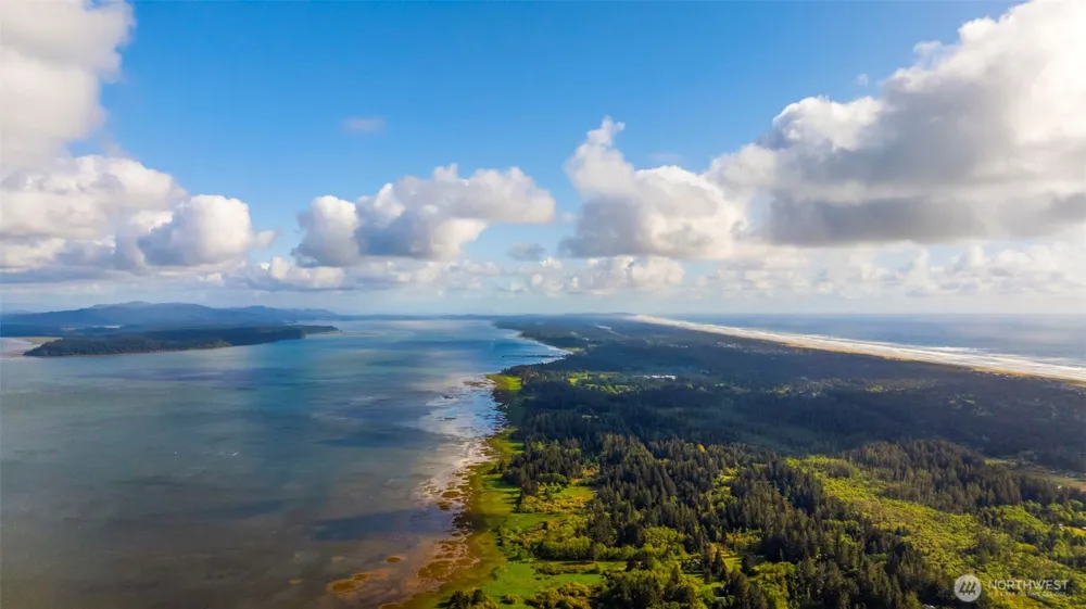 3404 Oysterville Road Oysterville, WA 98641