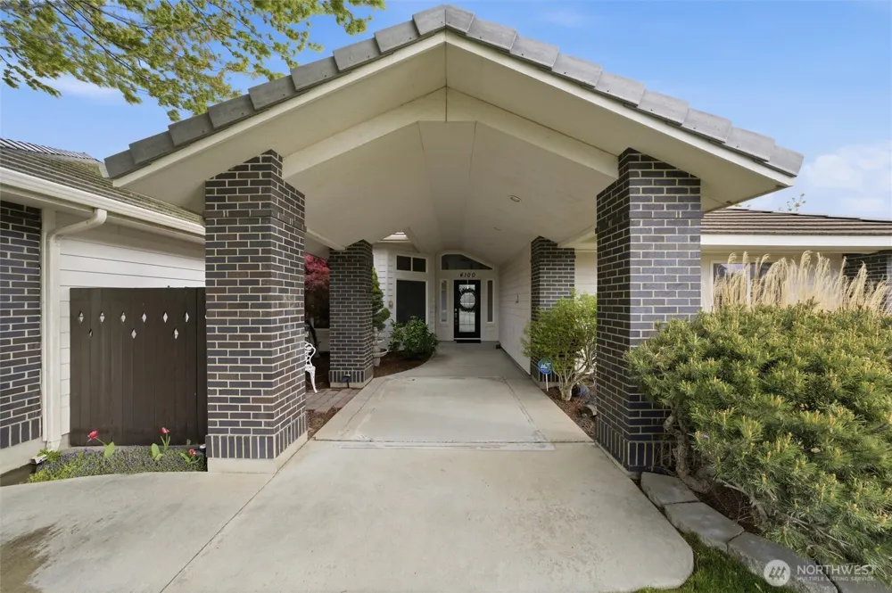 4100 W 43rd Avenue Kennewick, WA 99337
