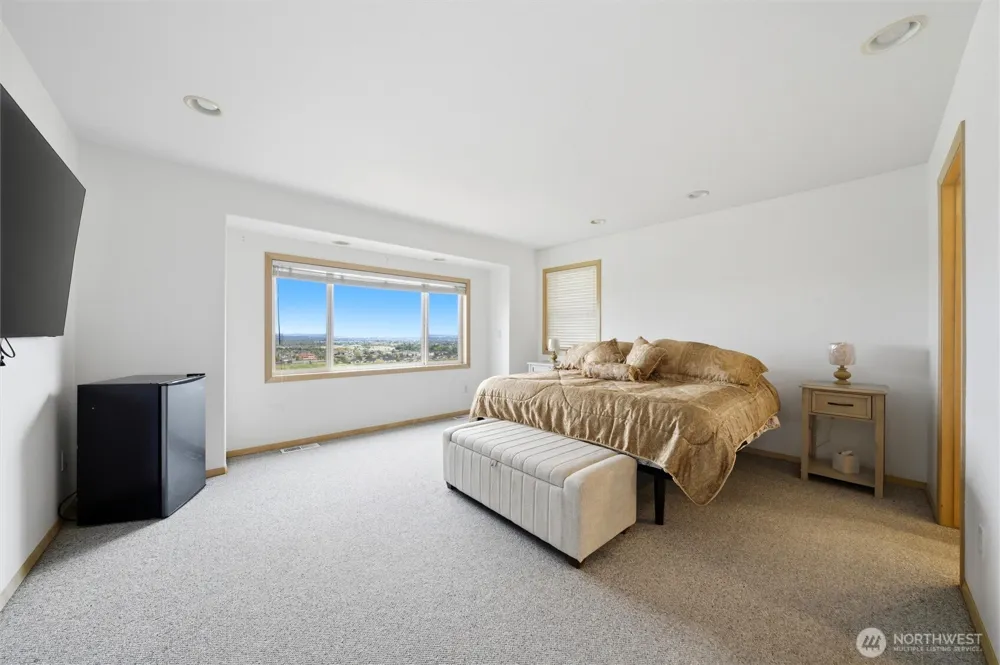 4100 W 43rd Avenue Kennewick, WA 99337