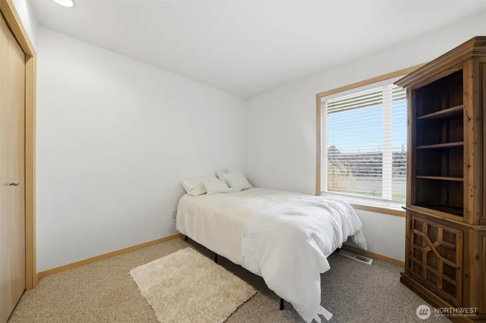 4100 W 43rd Avenue Kennewick, WA 99337