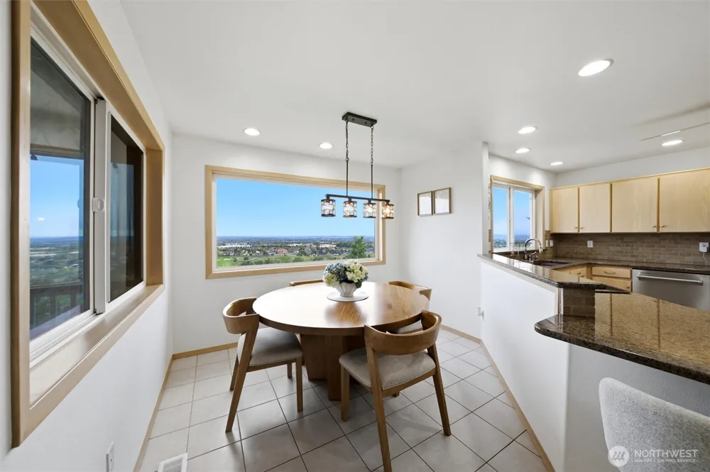 4100 W 43rd Avenue Kennewick, WA 99337