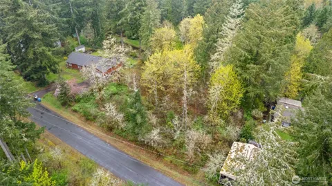 10924 Cowlitz Drive SE