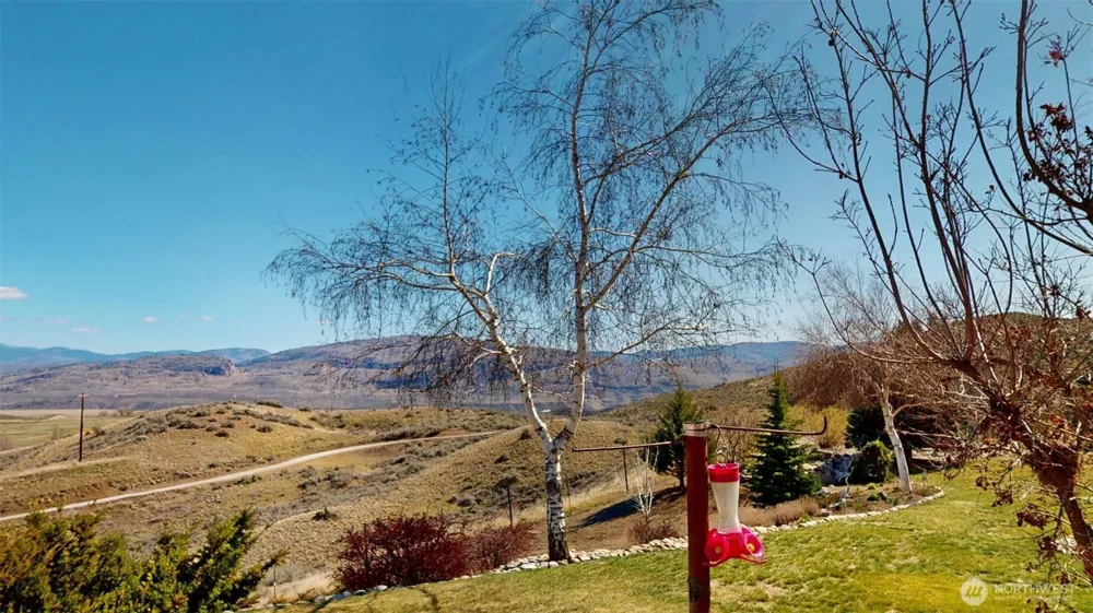 1811 Pine Creek Tonasket, WA 98855