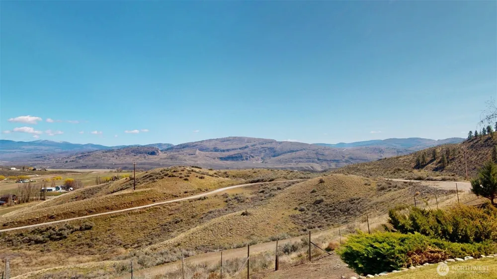 1811 Pine Creek Tonasket, WA 98855
