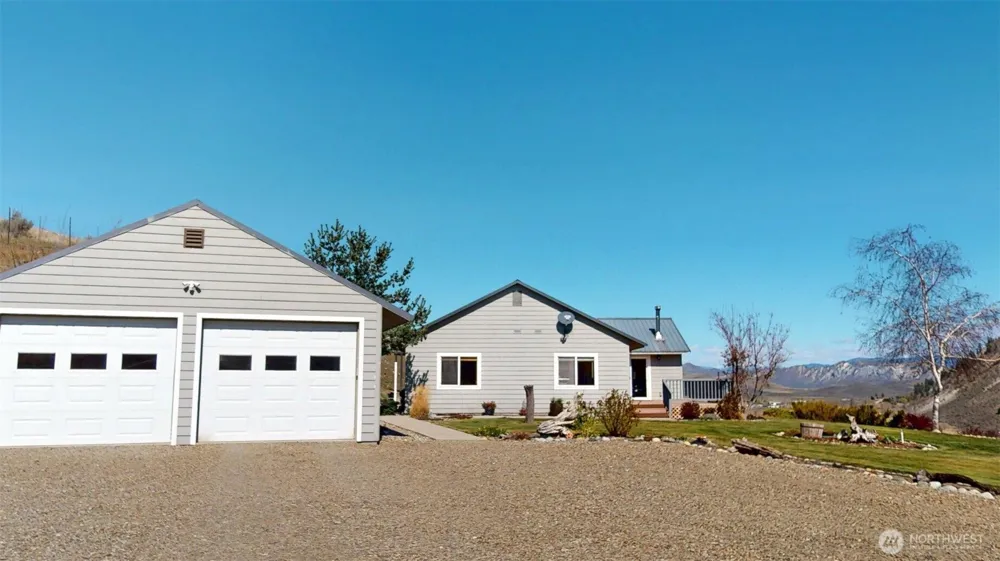 1811 Pine Creek Tonasket, WA 98855