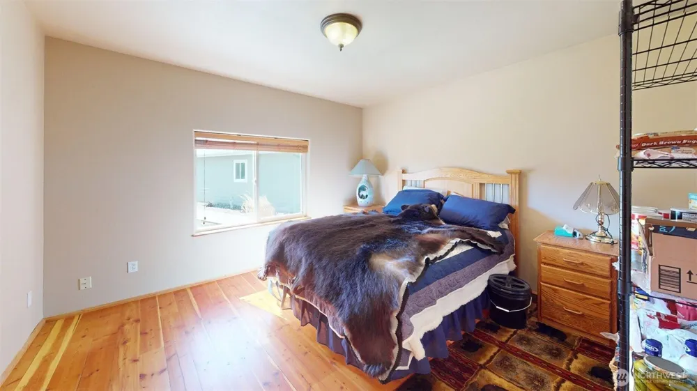 1811 Pine Creek Tonasket, WA 98855