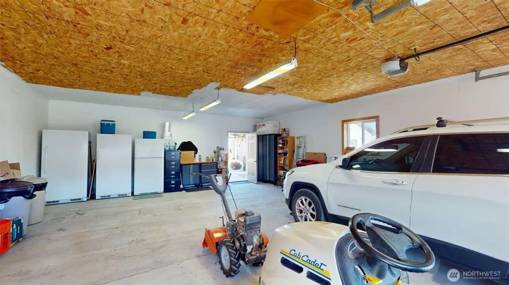 1811 Pine Creek Tonasket, WA 98855