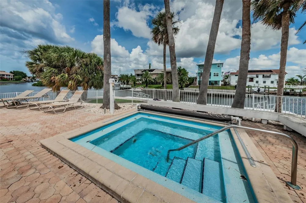 4743 JENNMAR WAY New Port Richey, FL 34652