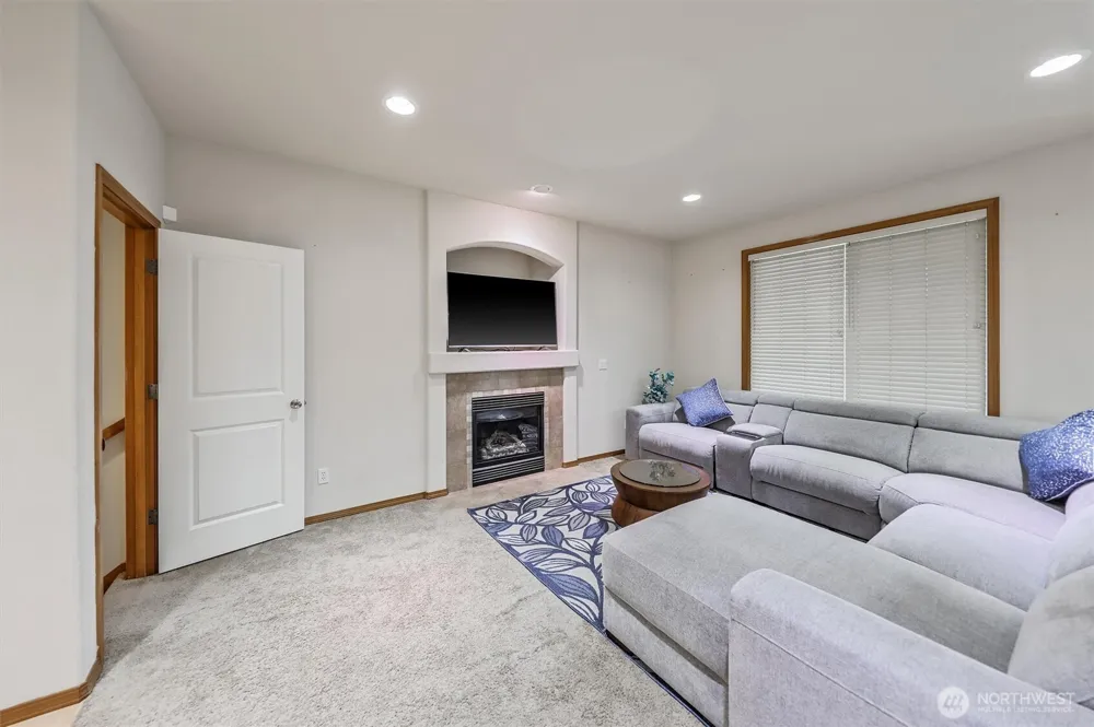 29524 63rd Court S Auburn, WA 98001