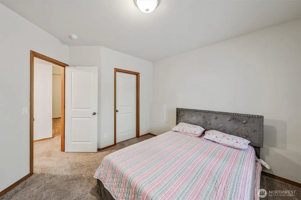 29524 63rd Court S Auburn, WA 98001