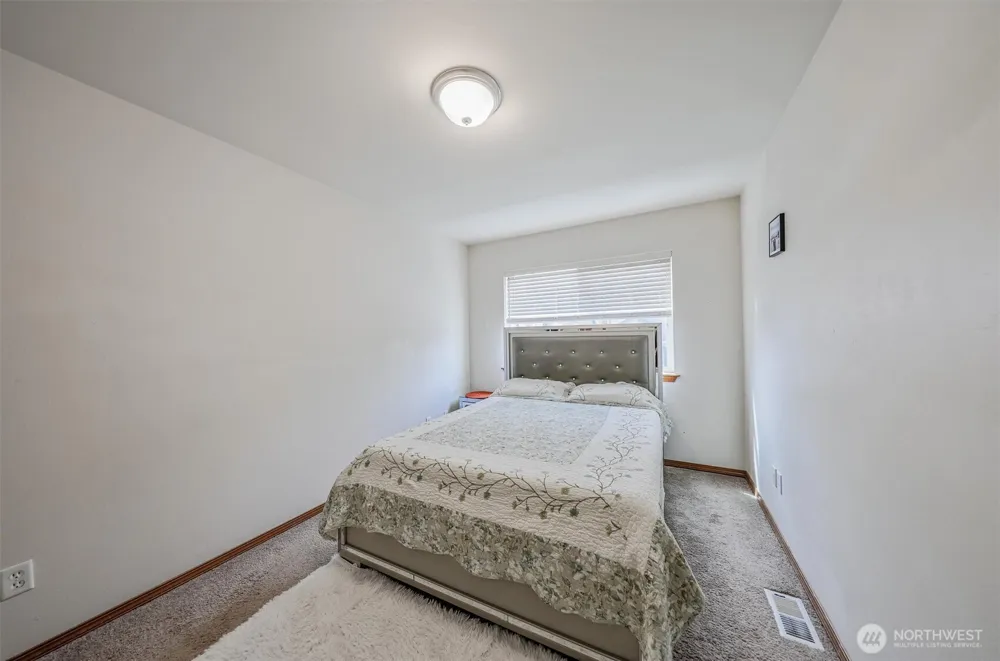 29524 63rd Court S Auburn, WA 98001
