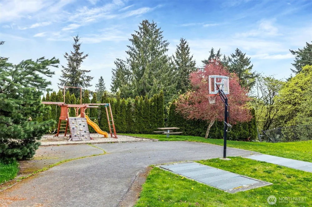 29524 63rd Court S Auburn, WA 98001