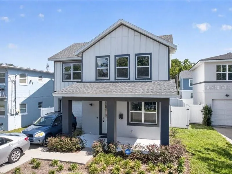 909 RANDALL STREET Orlando, FL 32805