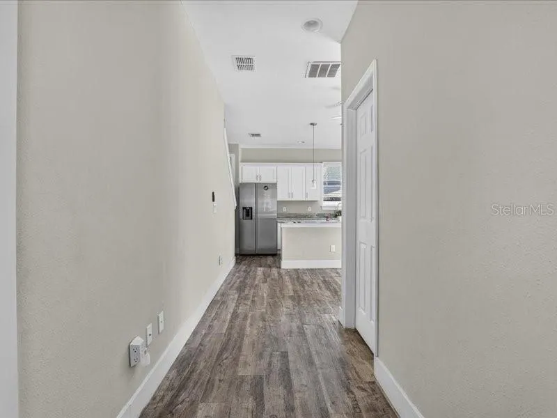 909 RANDALL STREET Orlando, FL 32805
