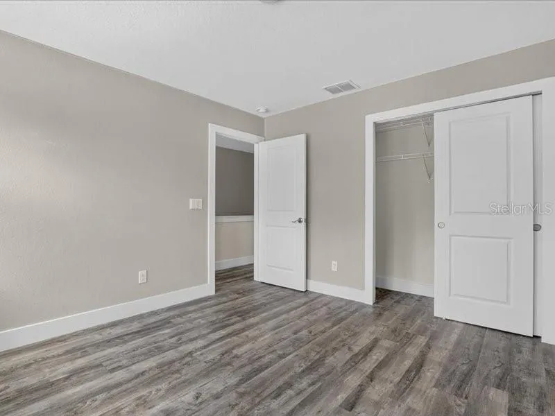 909 RANDALL STREET Orlando, FL 32805