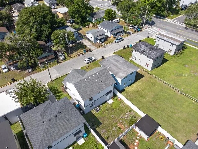 909 RANDALL STREET Orlando, FL 32805