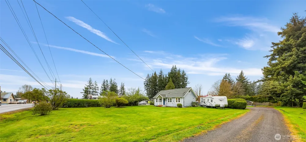 6981 Hannegan Road Lynden, WA 98264