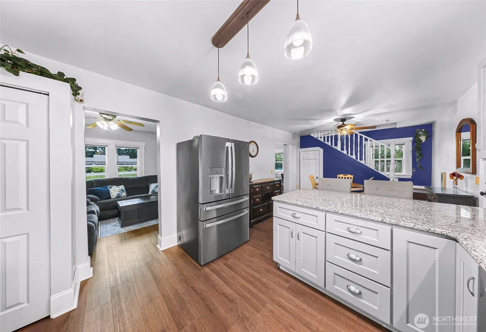 6981 Hannegan Road Lynden, WA 98264