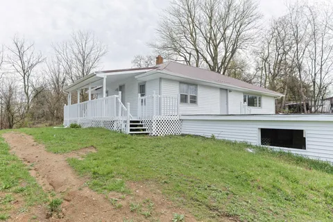1582 Bakertown Road