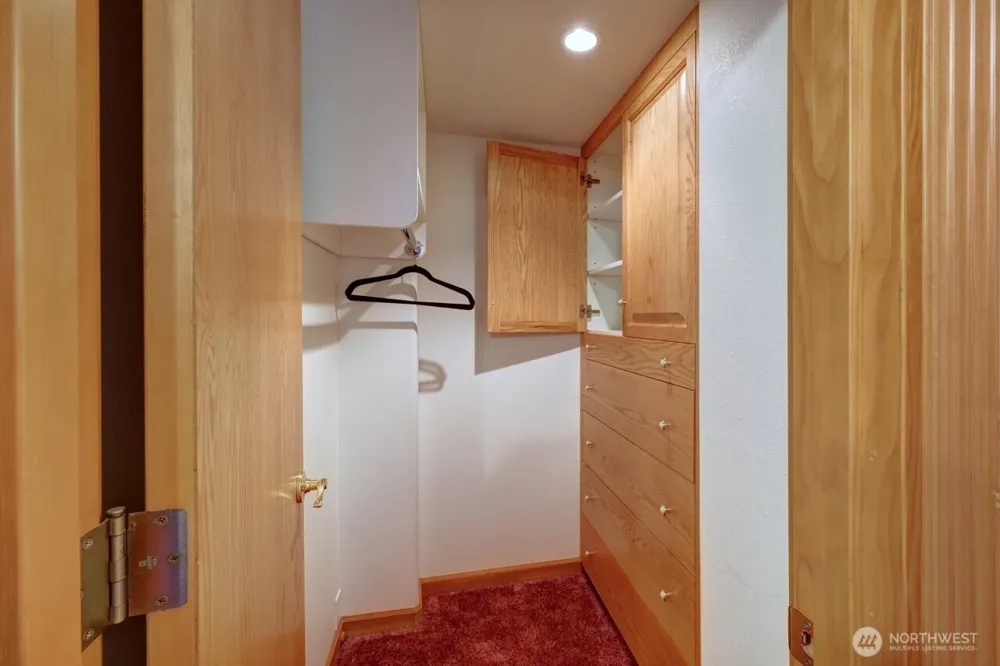32204 T PLACE Ocean Park, WA 98640