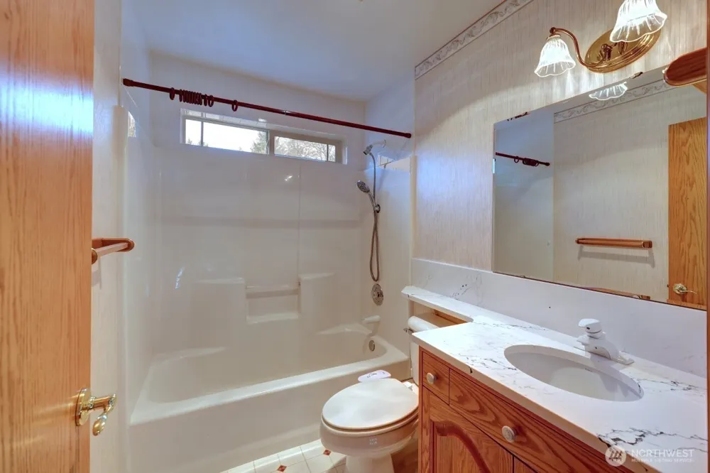 32204 T PLACE Ocean Park, WA 98640
