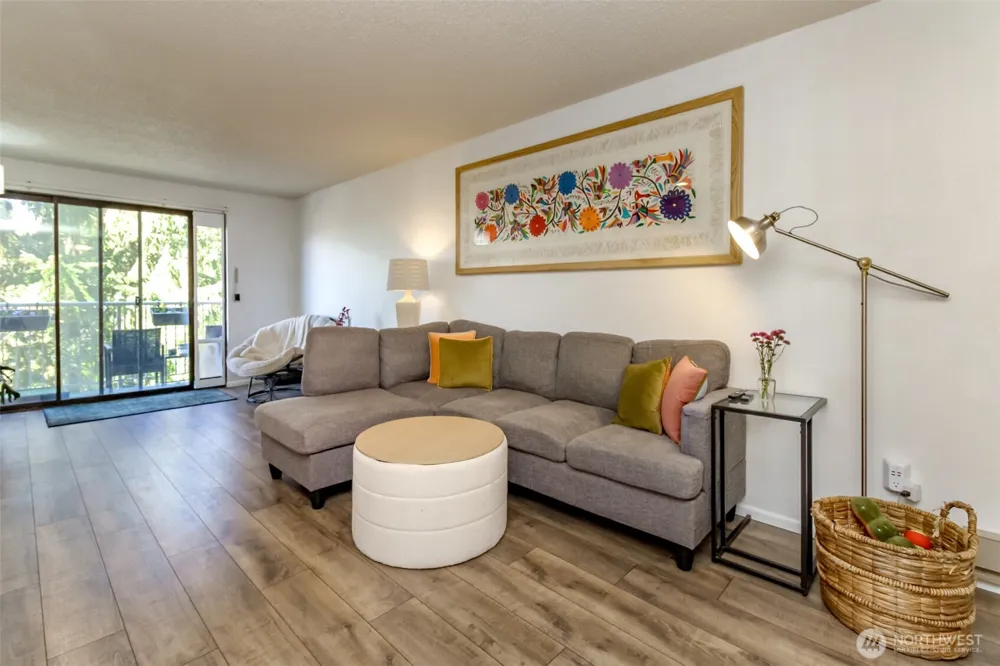 13235 12th Avenue SW #522 Burien, WA 98146