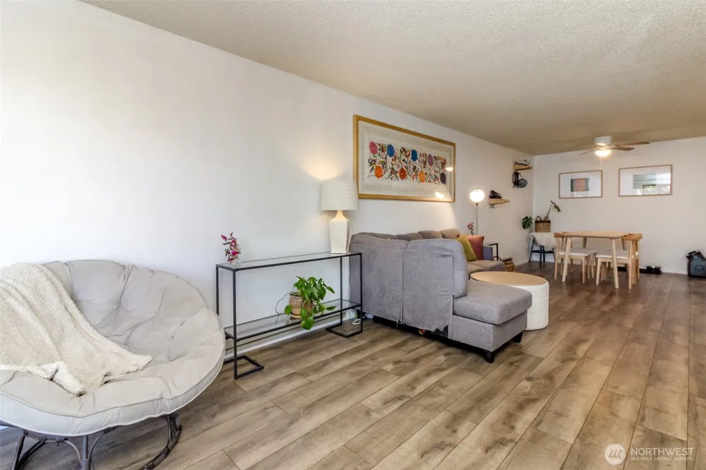 13235 12th Avenue SW #522 Burien, WA 98146