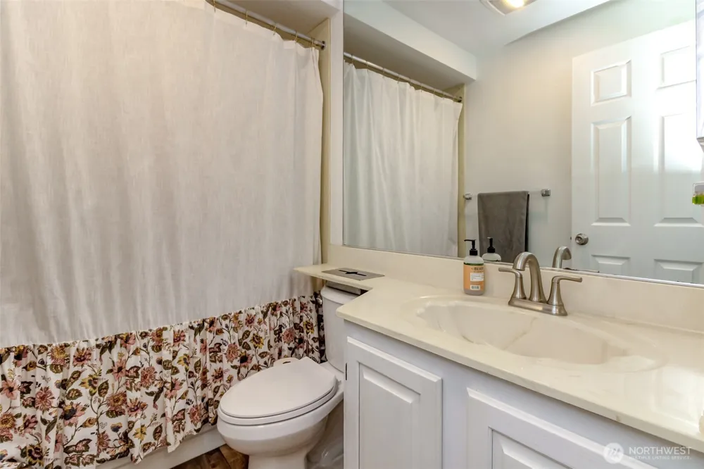 13235 12th Avenue SW #522 Burien, WA 98146