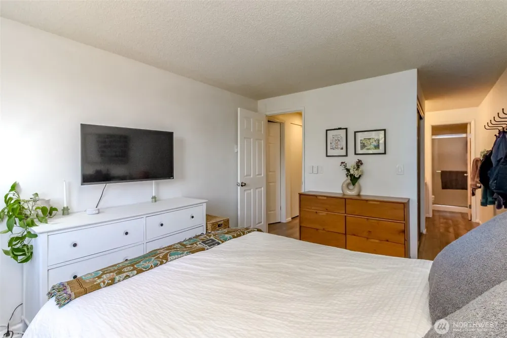 13235 12th Avenue SW #522 Burien, WA 98146