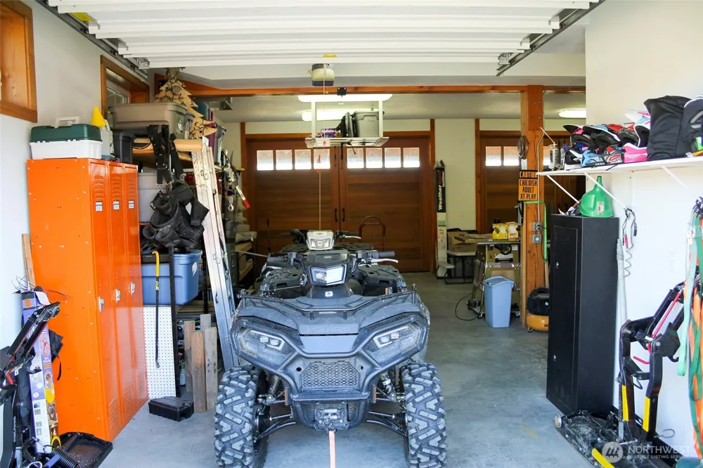 299 Vulcan Mountain Road Curlew, WA 99118