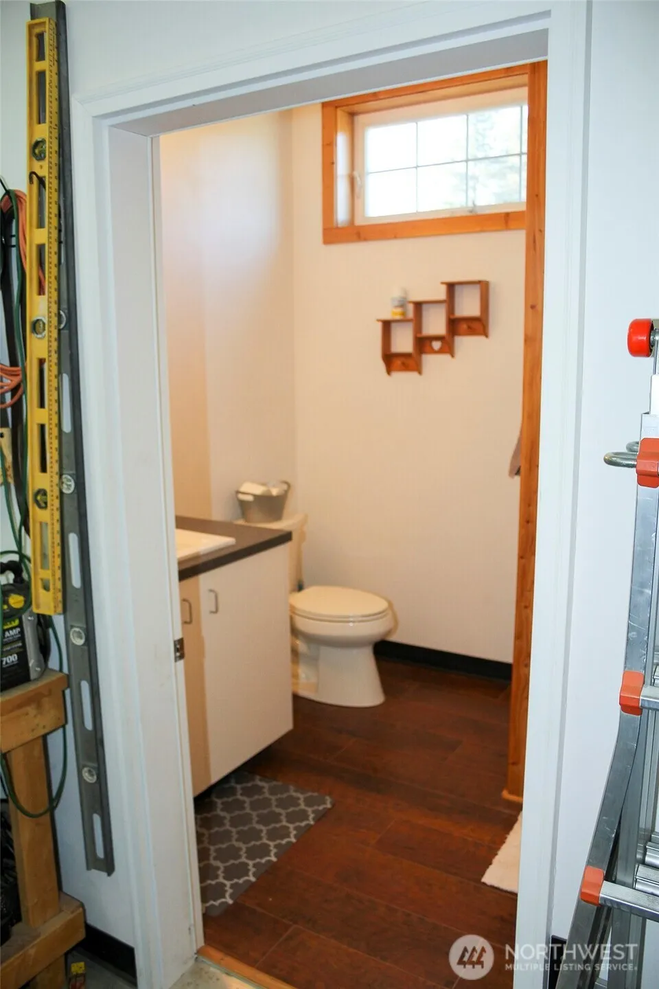 299 Vulcan Mountain Road Curlew, WA 99118