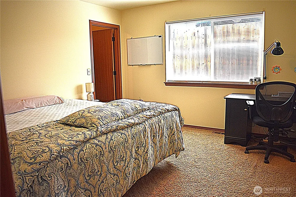 20236 White Rock Loop SW Centralia, WA 98531