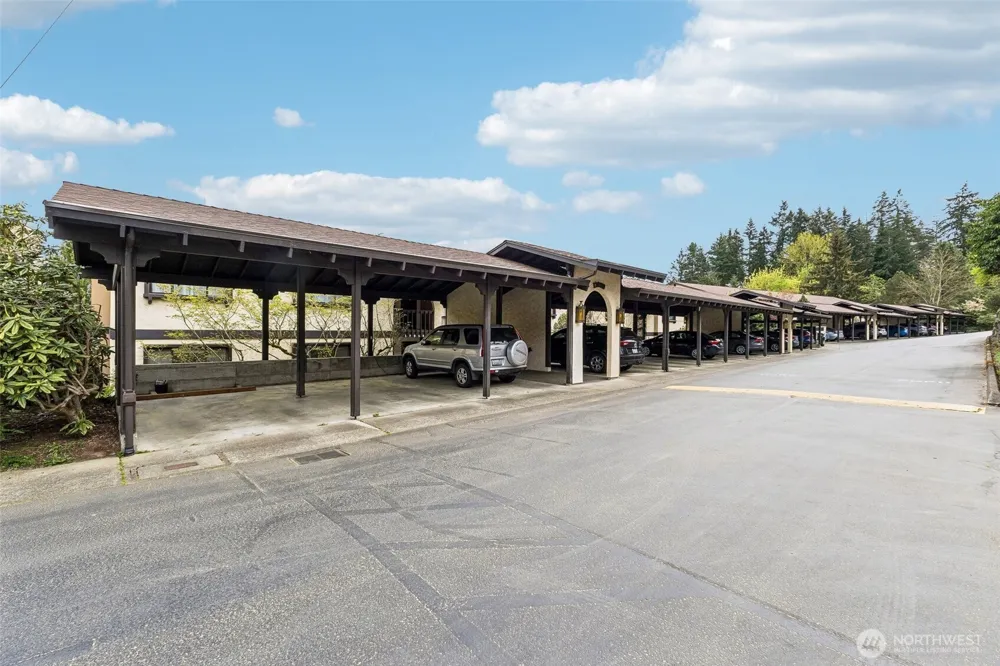 17918 23rd Lane NE #302 Shoreline, WA 98155