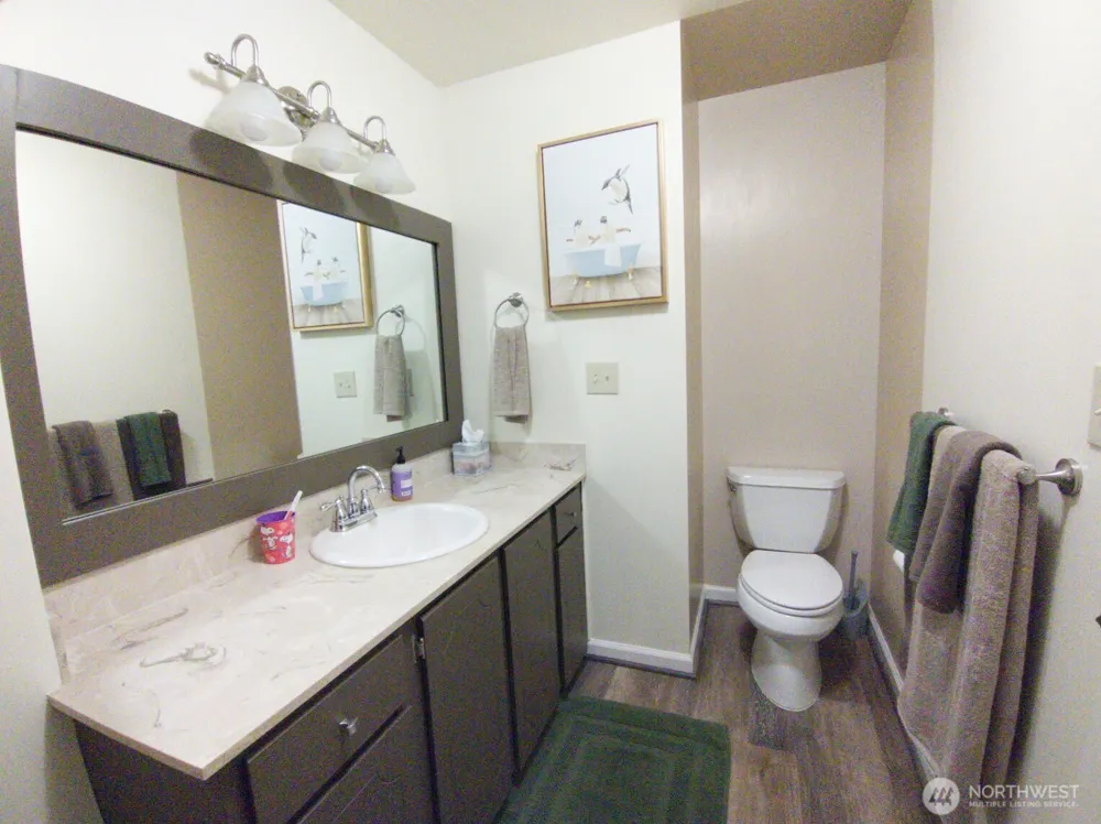 17918 23rd Lane NE #302 Shoreline, WA 98155