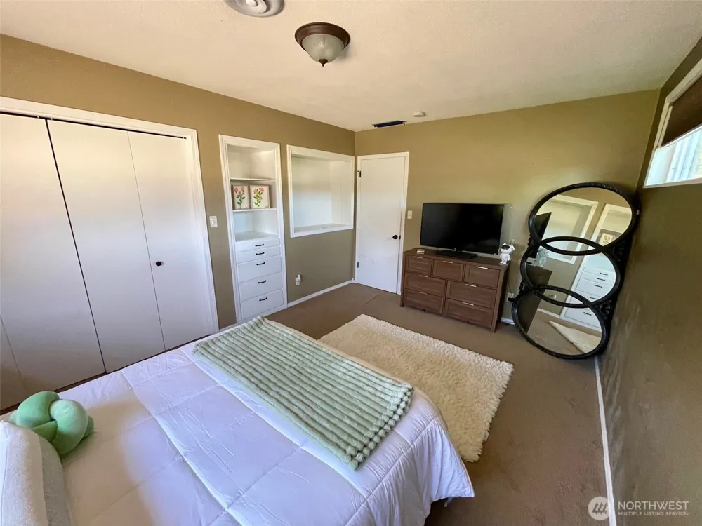 840 Braeburn Place NW Soap Lake, WA 98851