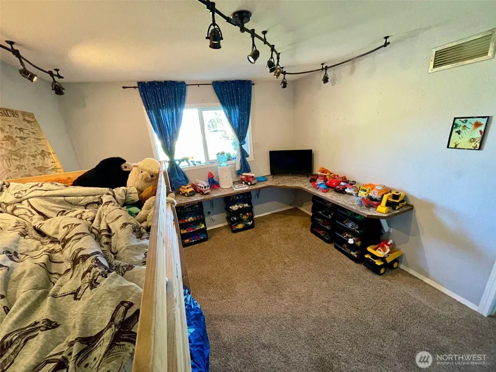 840 Braeburn Place NW Soap Lake, WA 98851