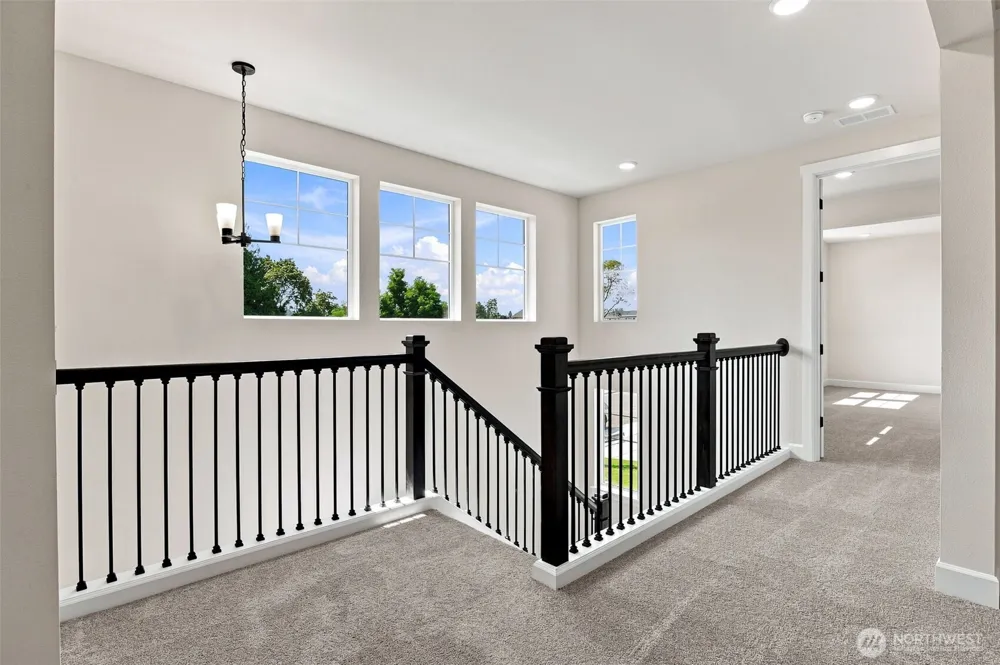 2220 Oak Court #1 Milton, WA 98354