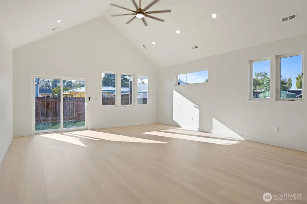 315 Buttercup Street Soap Lake, WA 98851